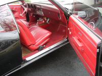 Pontiac (Rt door panel.jpg)